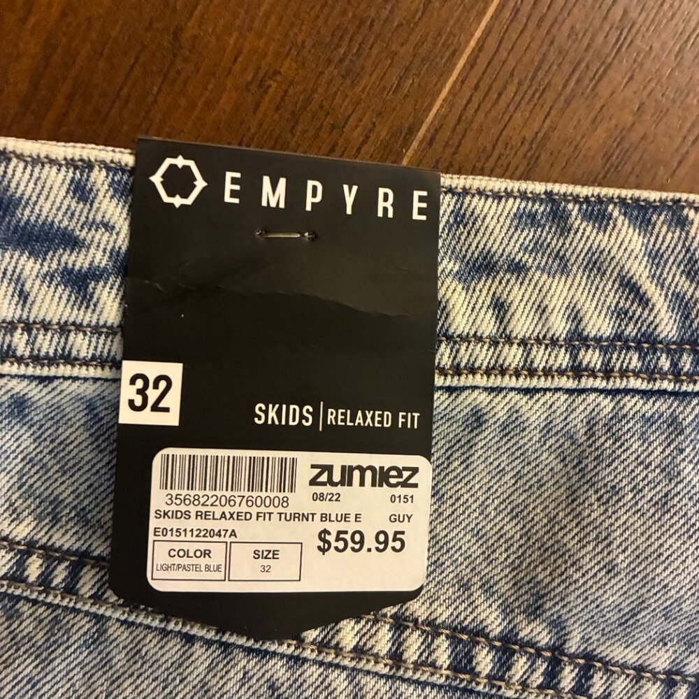 NWT Empyre Relaxed Fit Light Wash Skate Jeans Size 32X30 Zumiez - Picture 4 of 7